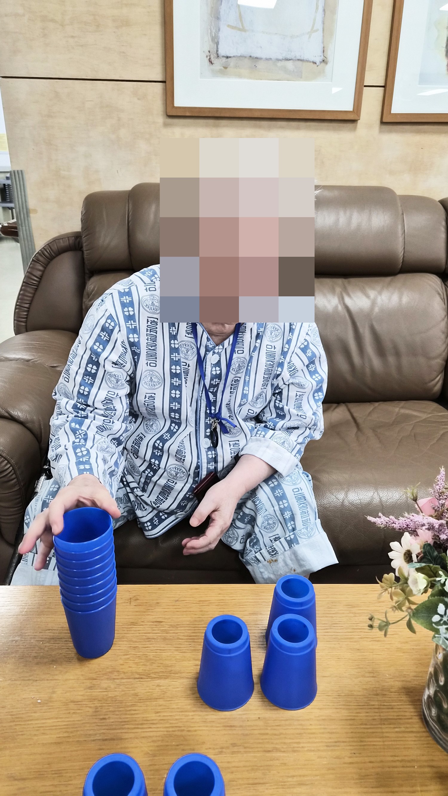 2025년 12월 프로그램(컵쌓기)