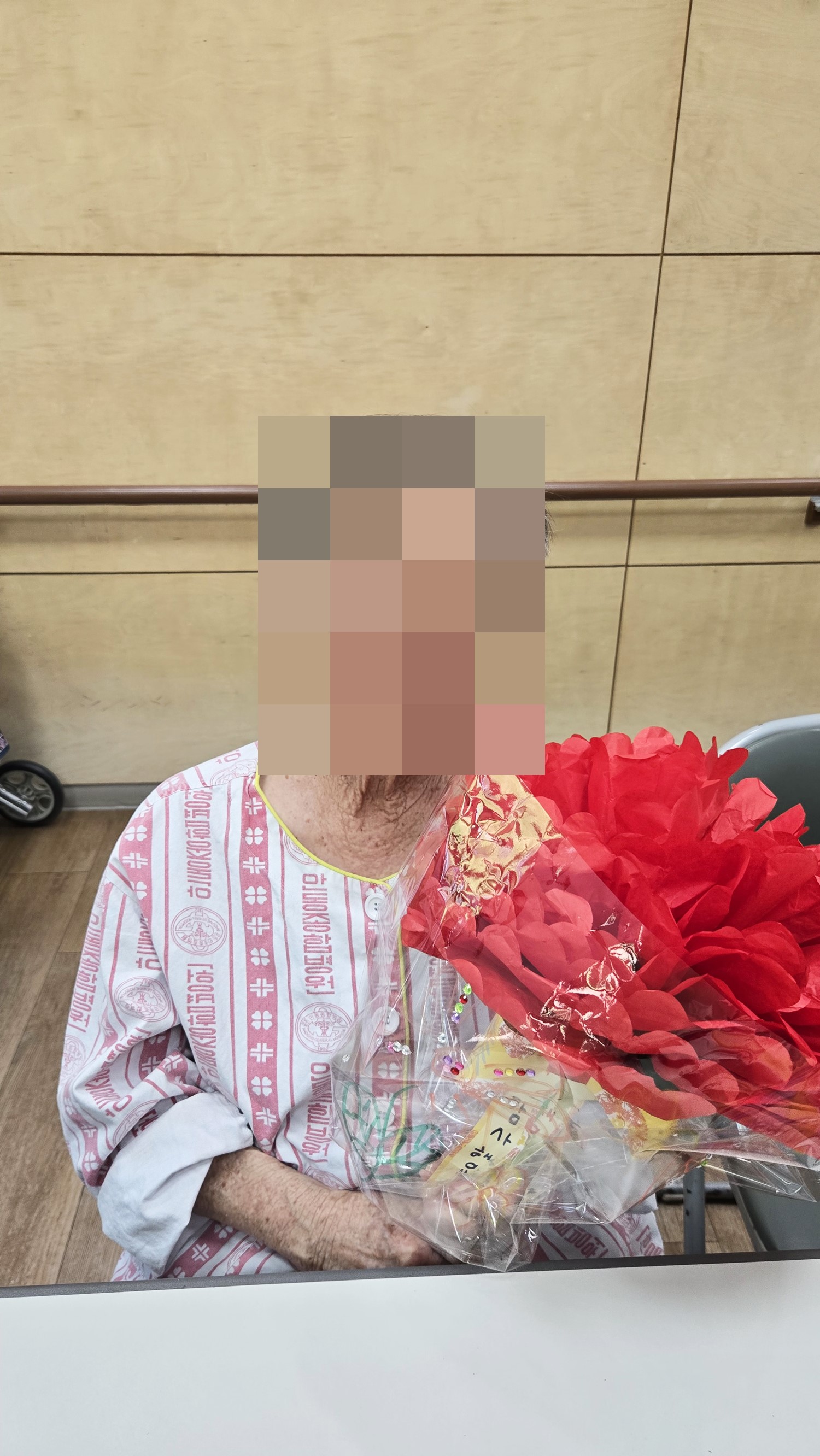 2025년 05월 프로그램(반올림 프로그램-자이언트 플라워 만들기)